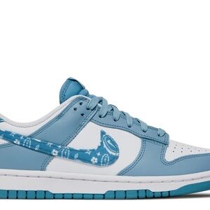 Authentic Nike dunk low blue paisley dunks - size 8.5 women’s new without box